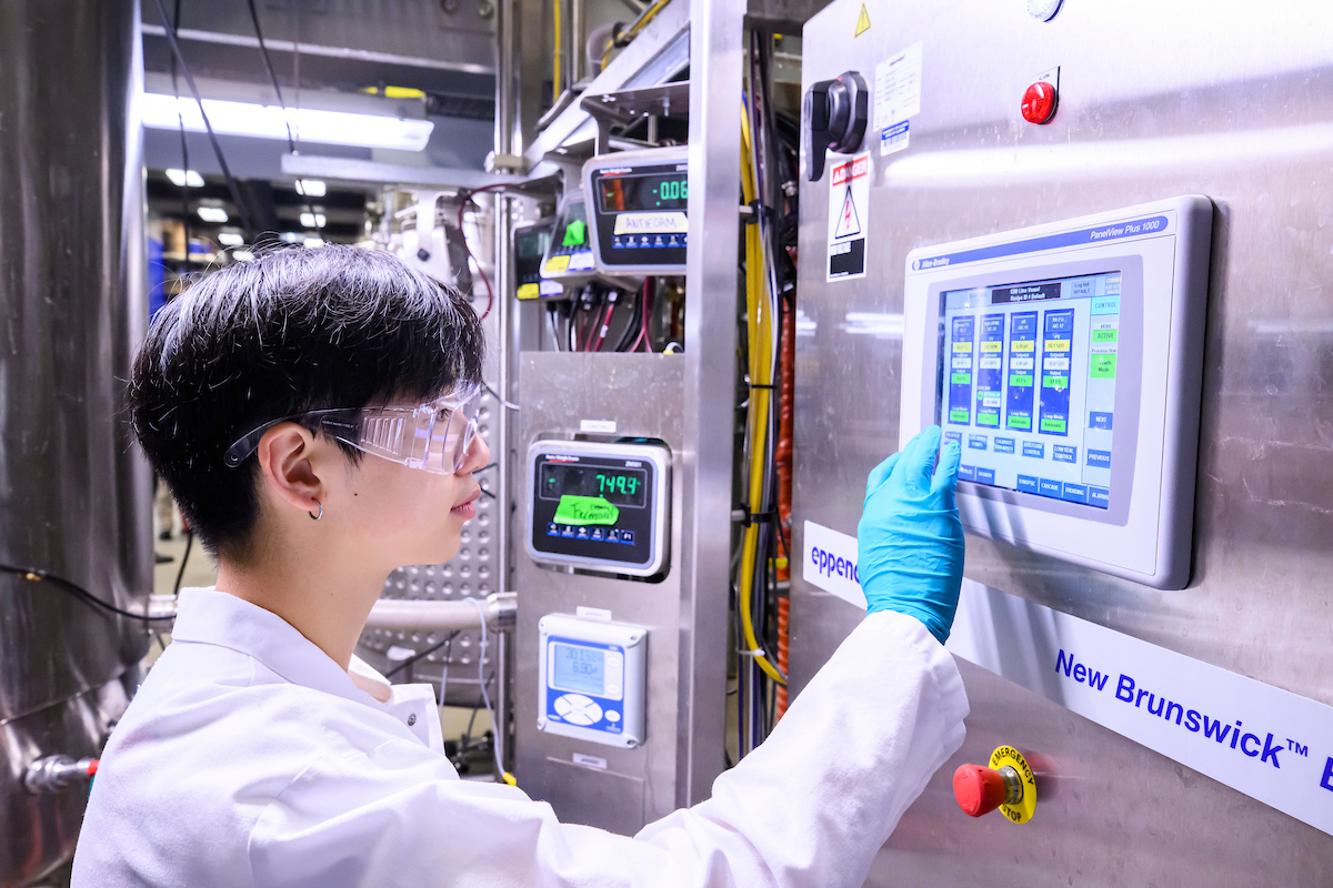 Student researchers work in the The integrated Bioprocessing Research Laboratory (IBRL) facilities.